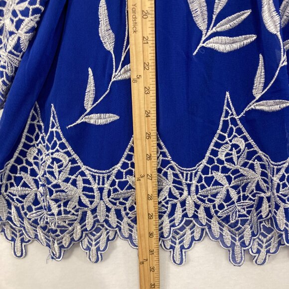 Alfani size XL Royal Blue White Embroidered Mesh Boho Artsy Blouse Festival - Picture 5 of 10